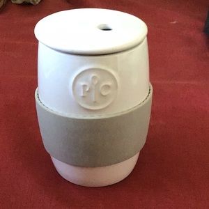 Ceramic egg cooker pampered chef